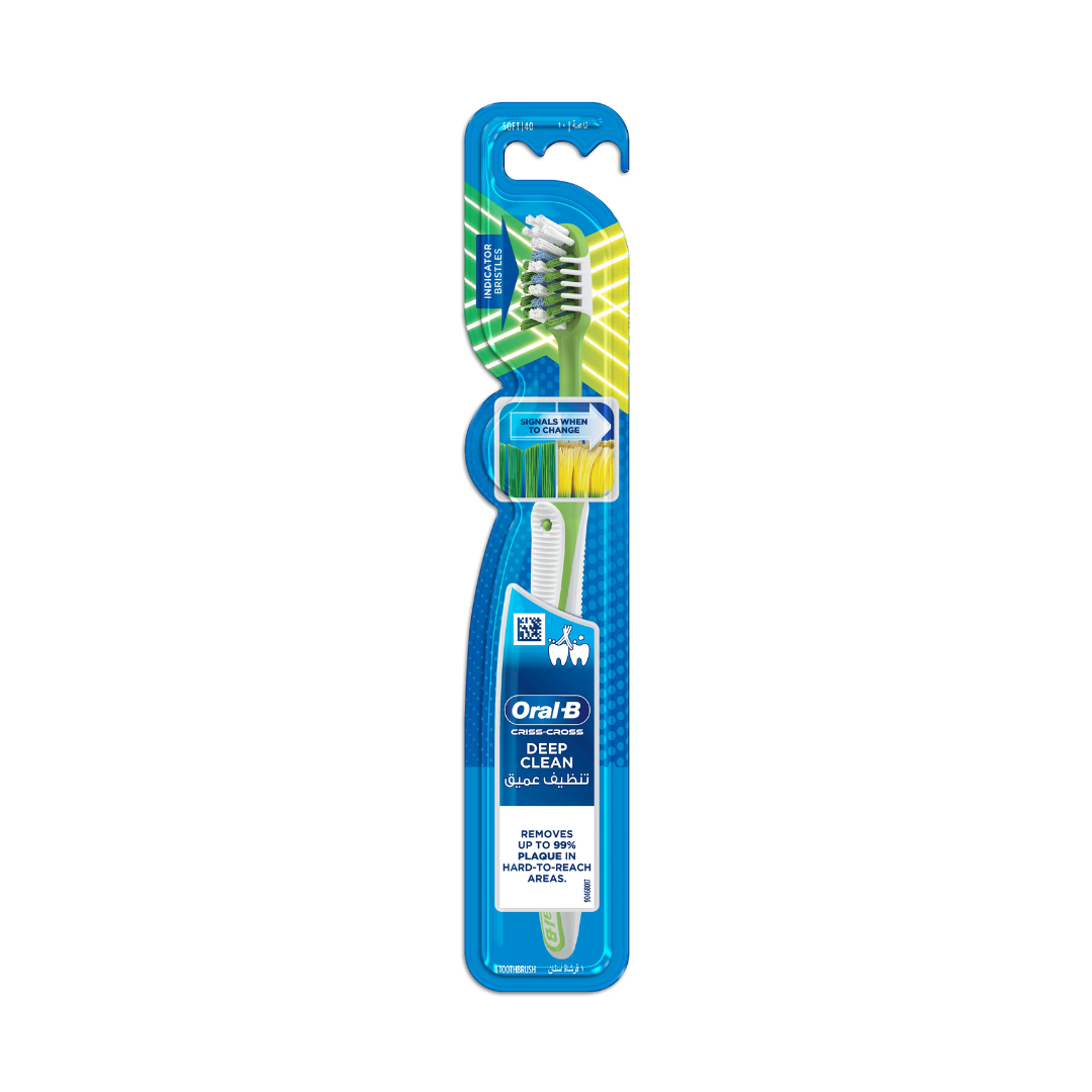 ORAL-B MAX CLEAN TOOTHBRUSH - Image 1